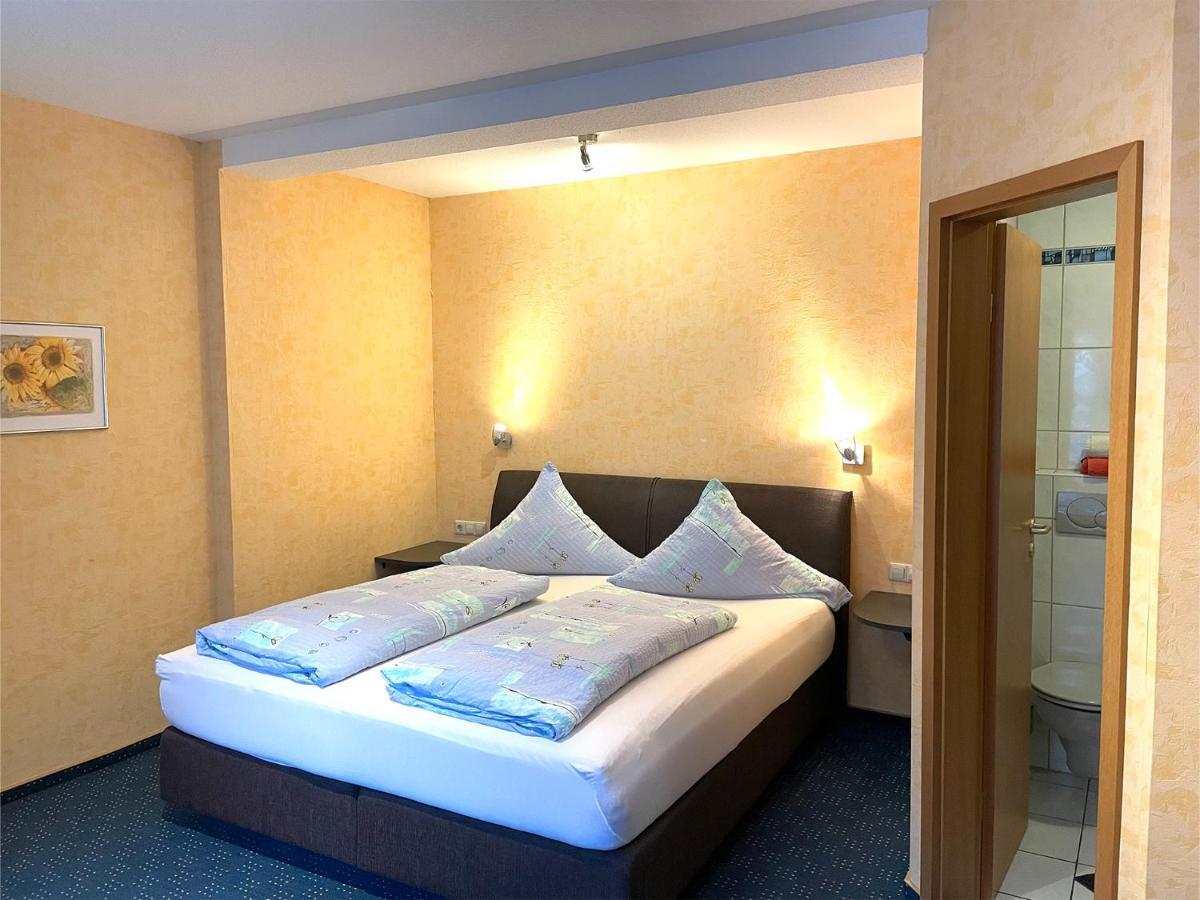 Hotel Zum Weingutsmuseum Cochem Esterno foto